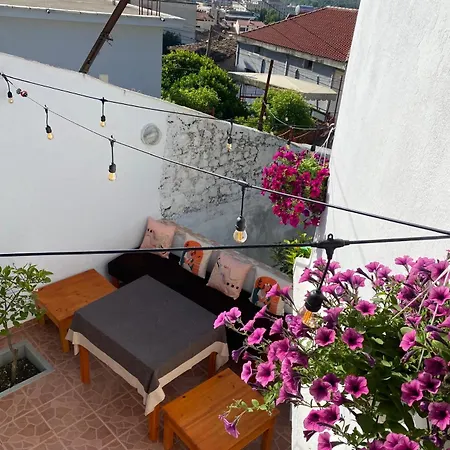 Hostel Ziu *
